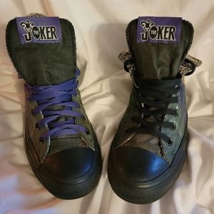 Batman/Joker Converse all star sneakers